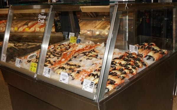 Iced Stone Crab Merchandiser with Column Notch - Custom Mobile Display - Atlantic Food Bars 3