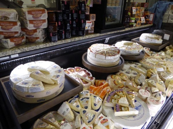 Refrigerated Cheese Display Case - Customized Low-Profile Multi-Deck Grab & Go Merchandiser - Atlantic Food Bars - ILR 3